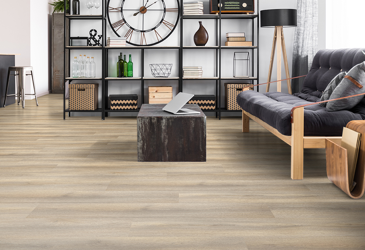 Το πατωμα τοποθετημένο σε έναν χώρο.